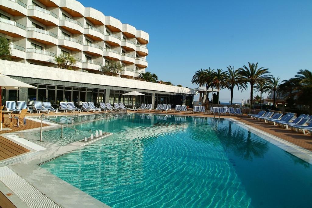 Hotel Serrano Palace Cala Ratjada  Extérieur photo