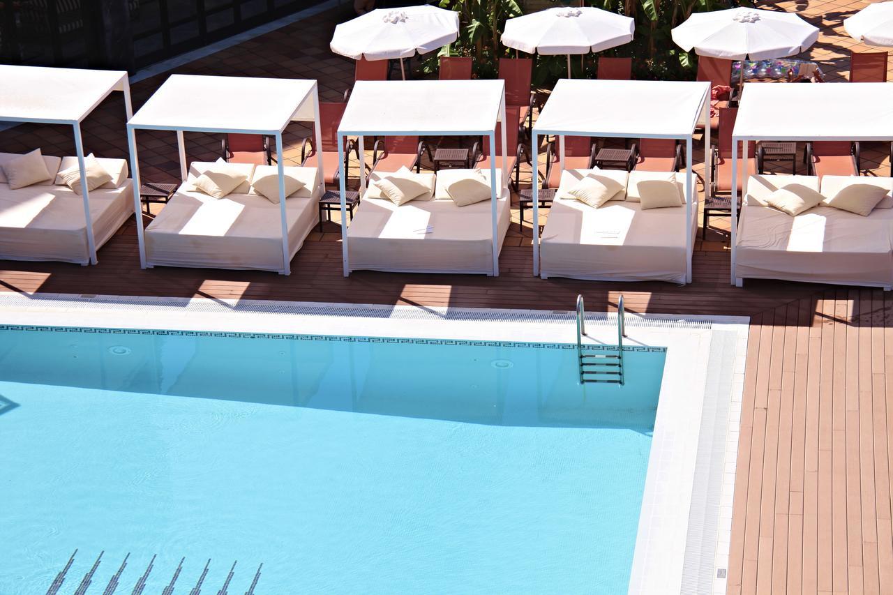 Hotel Serrano Palace Cala Ratjada  Extérieur photo